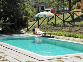 Pleasant holiday home in Gallicano with garden